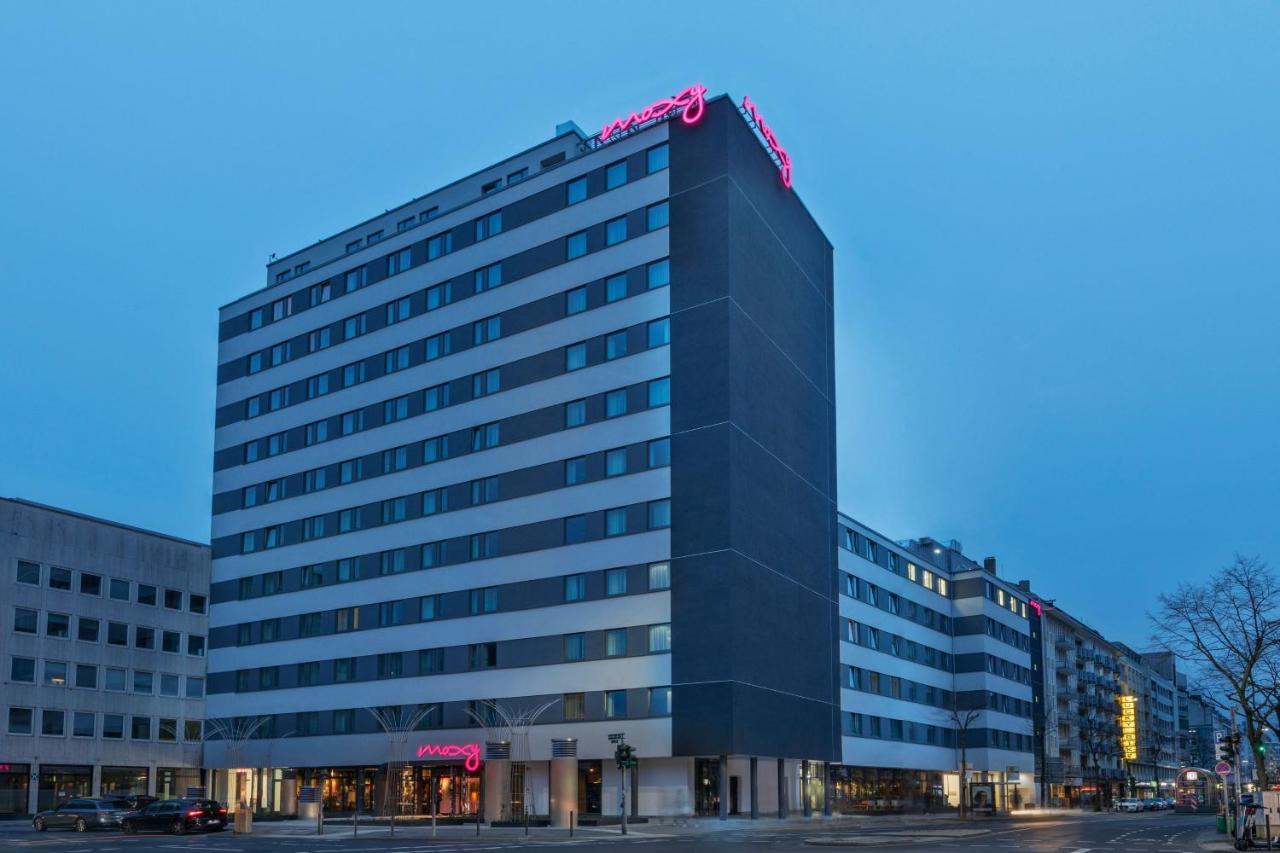Moxy Duesseldorf City エクステリア 写真